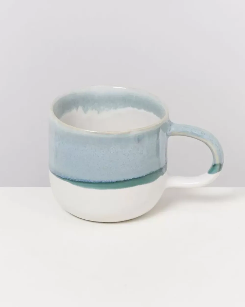 Motel a Miio Coimbra Tasse Gros Graublau