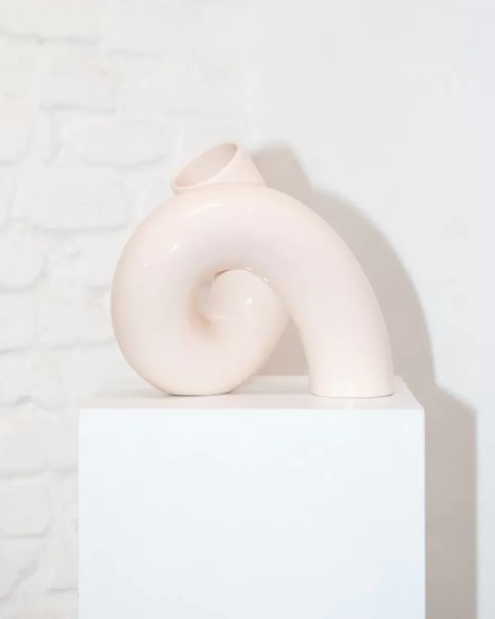 Motel a Miio X Ju Schnee Viparita Vase L Nude